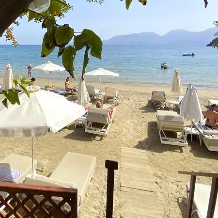 Faedra Hotel